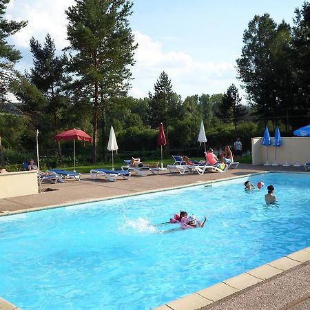 Camping Les Pinasses La Chapelle  Exterior photo